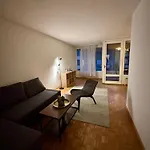 Living Cozy In Apartment *