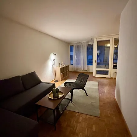 Living Cozy In Apartment *