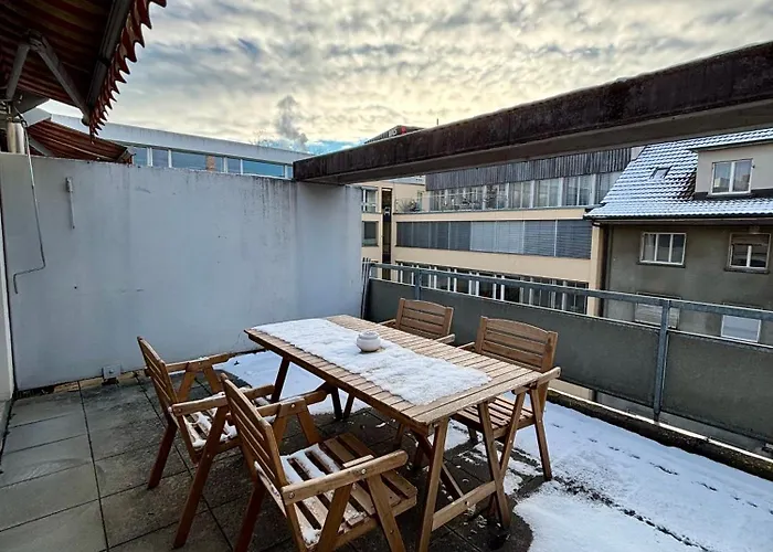 Living Cozy In Apartment *